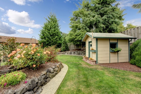 Beautiful garden and shed